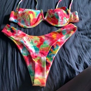 Cute Bikini, has never been worn!